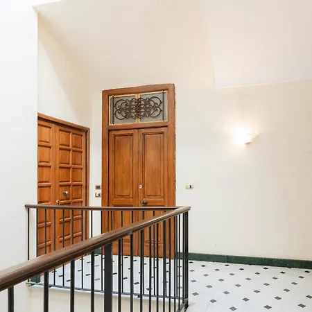 Piazza Tasso לינה וארוחת בוקר סורנטו