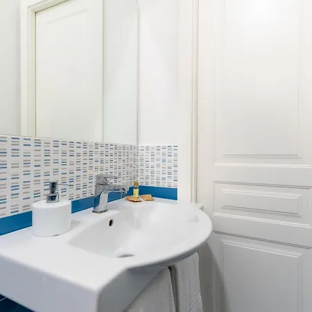 Nocleg ze śniadaniem Piazza Tasso 3*