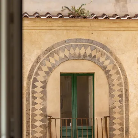 Piazza Tasso 3*